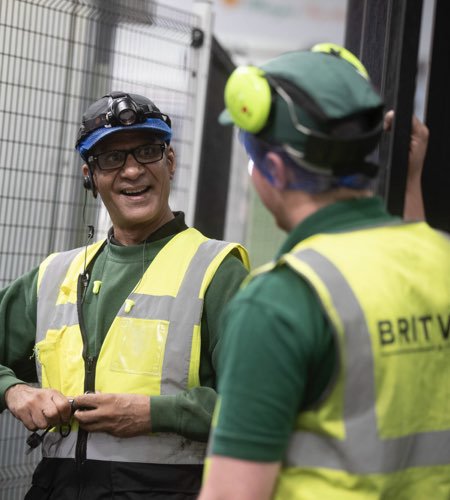Britvic plc (LSE: BVIC)