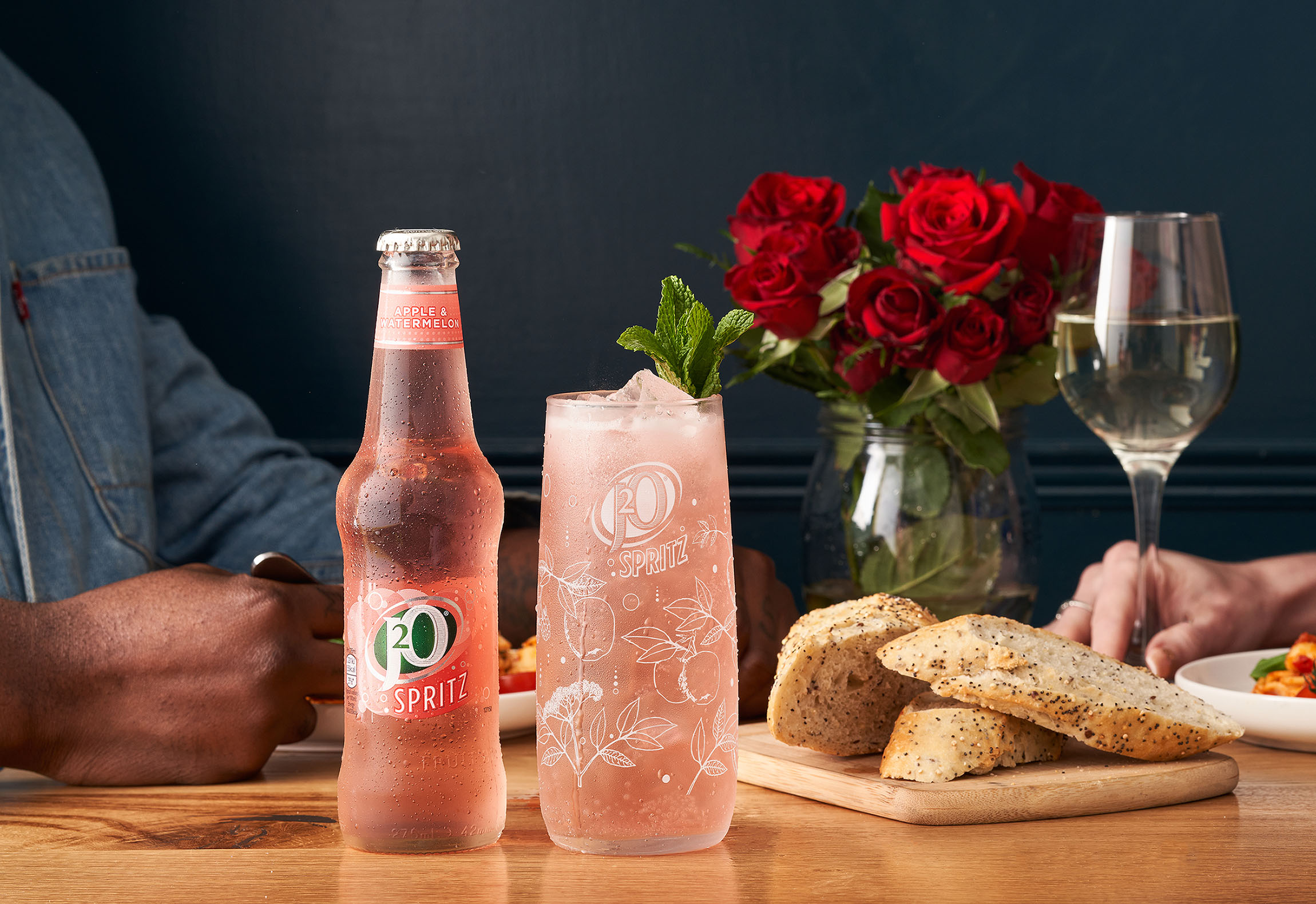 Soft drinks key to unlocking growth in foodservice, as food to go market set to reach £22.2bn in 2023